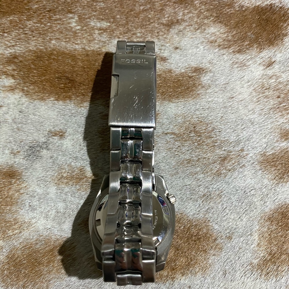 Fossil Watch - Picture 2 of 2